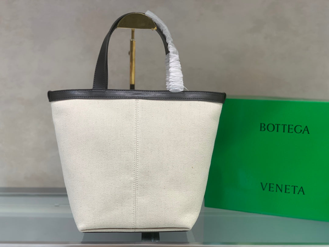 Bottega Veneta Flip Flap Bag