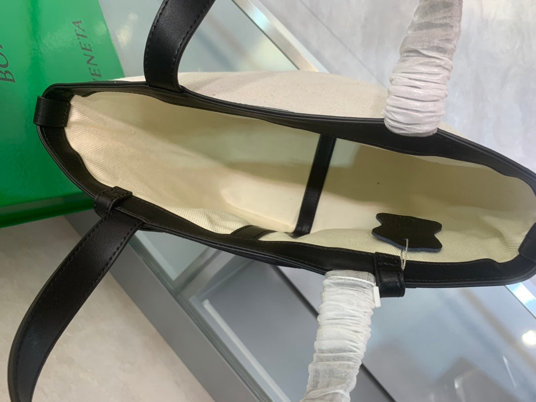 Bottega Veneta Flip Flap Bag