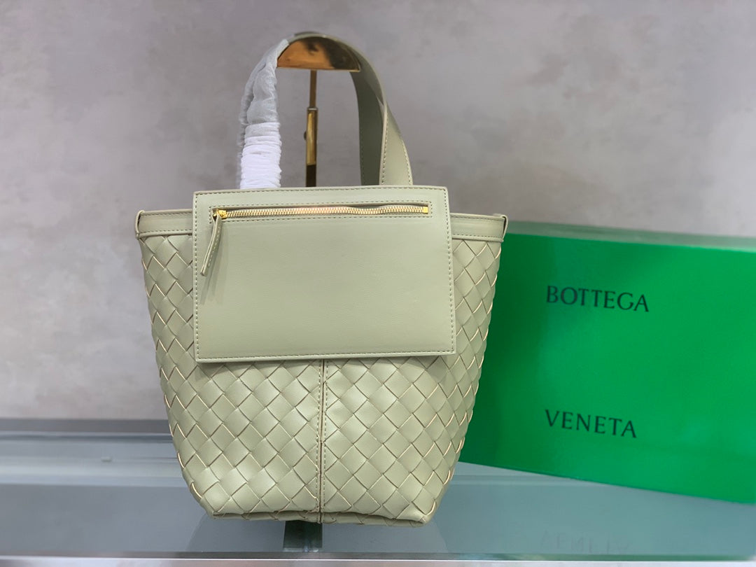 Bottega Veneta Flip Flap Small Bag
