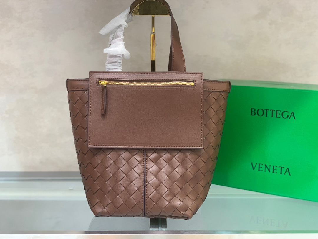Bottega Veneta Flip Flap Small Bag