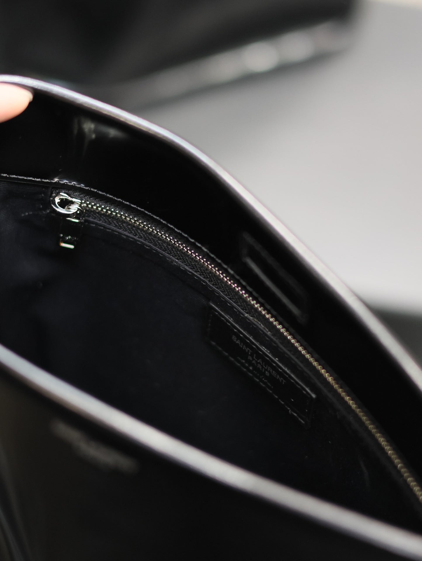 YSL SUZANNE RIGID SHOULDER BAG