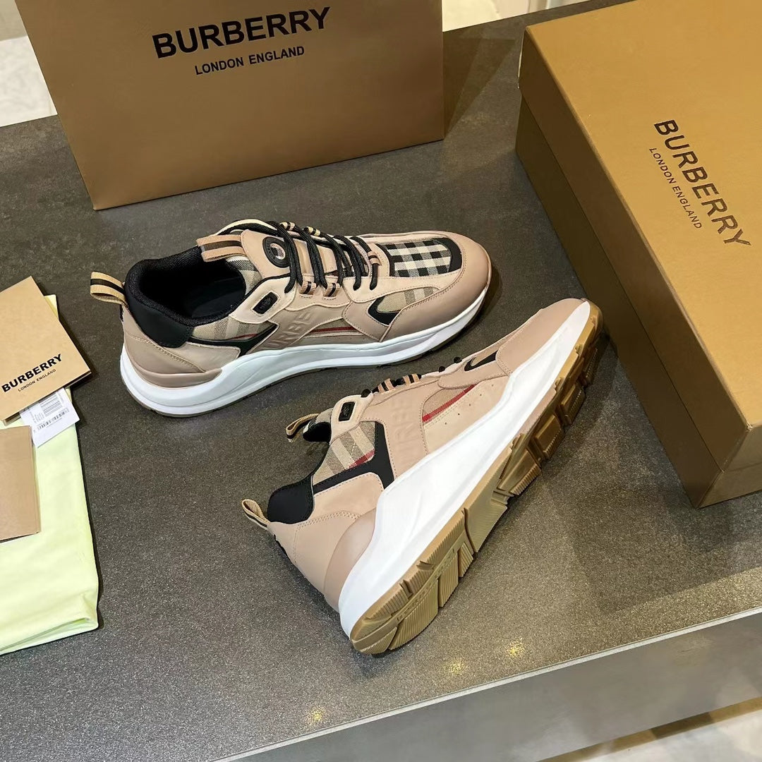 Burberry Sneakers