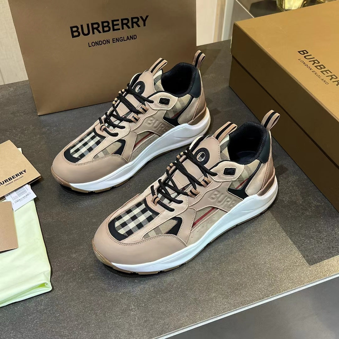 Burberry Sneakers