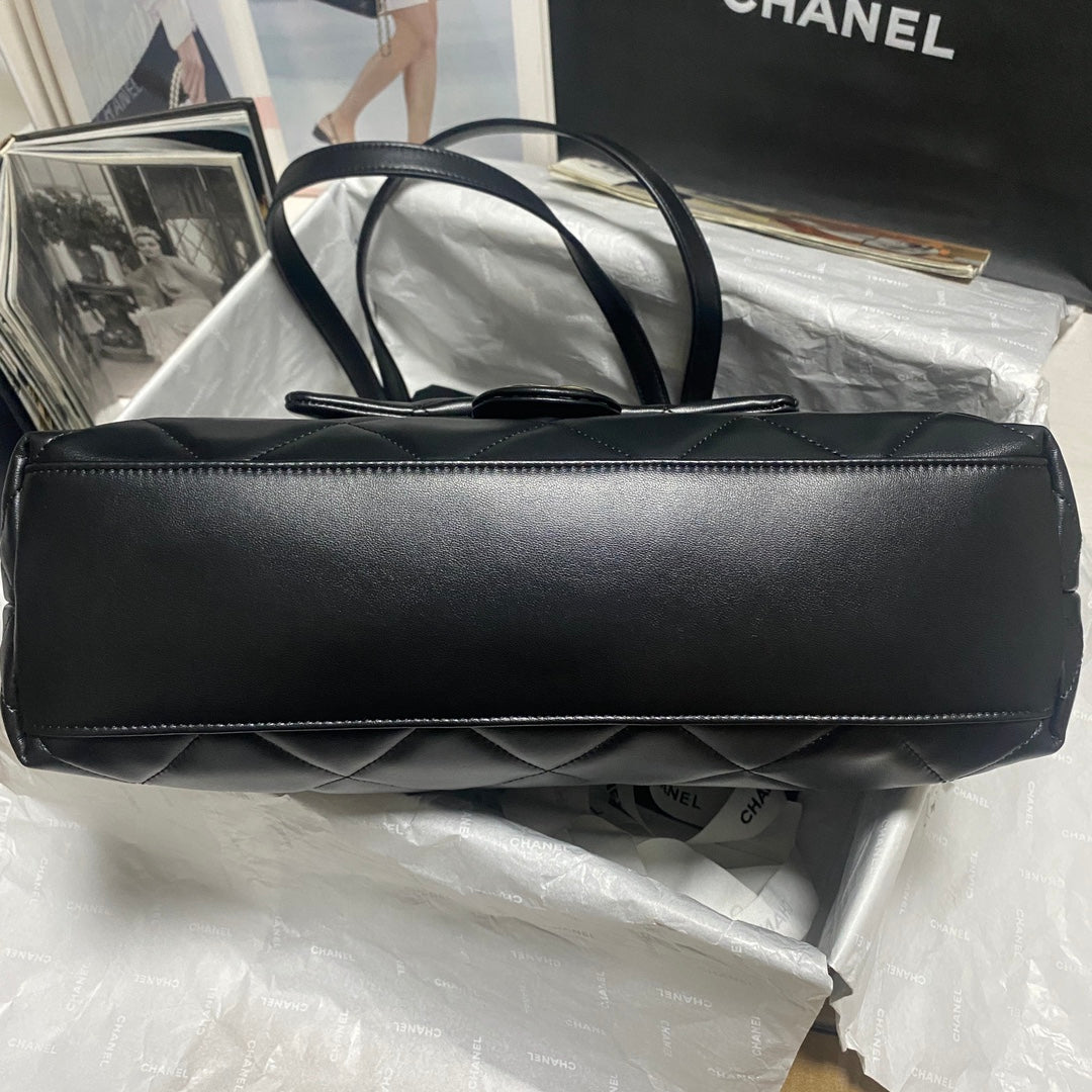 Chanel Leather Chain Shopping Tote Bag
