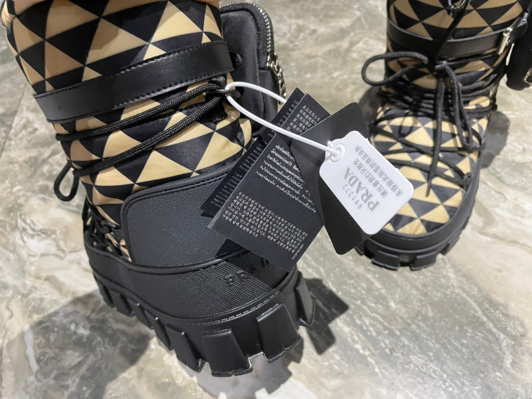 Prad Short Ski Boots with pocket