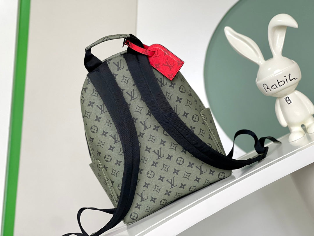 Louis Vuitton Discovery Backpack PM