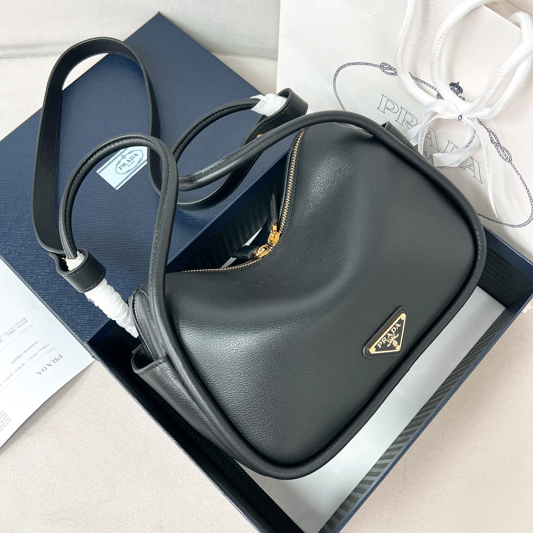 Prada Leather Shoulder bag