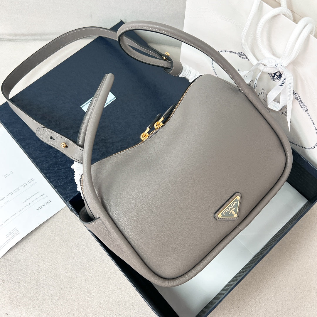 Prada Leather Shoulder bag