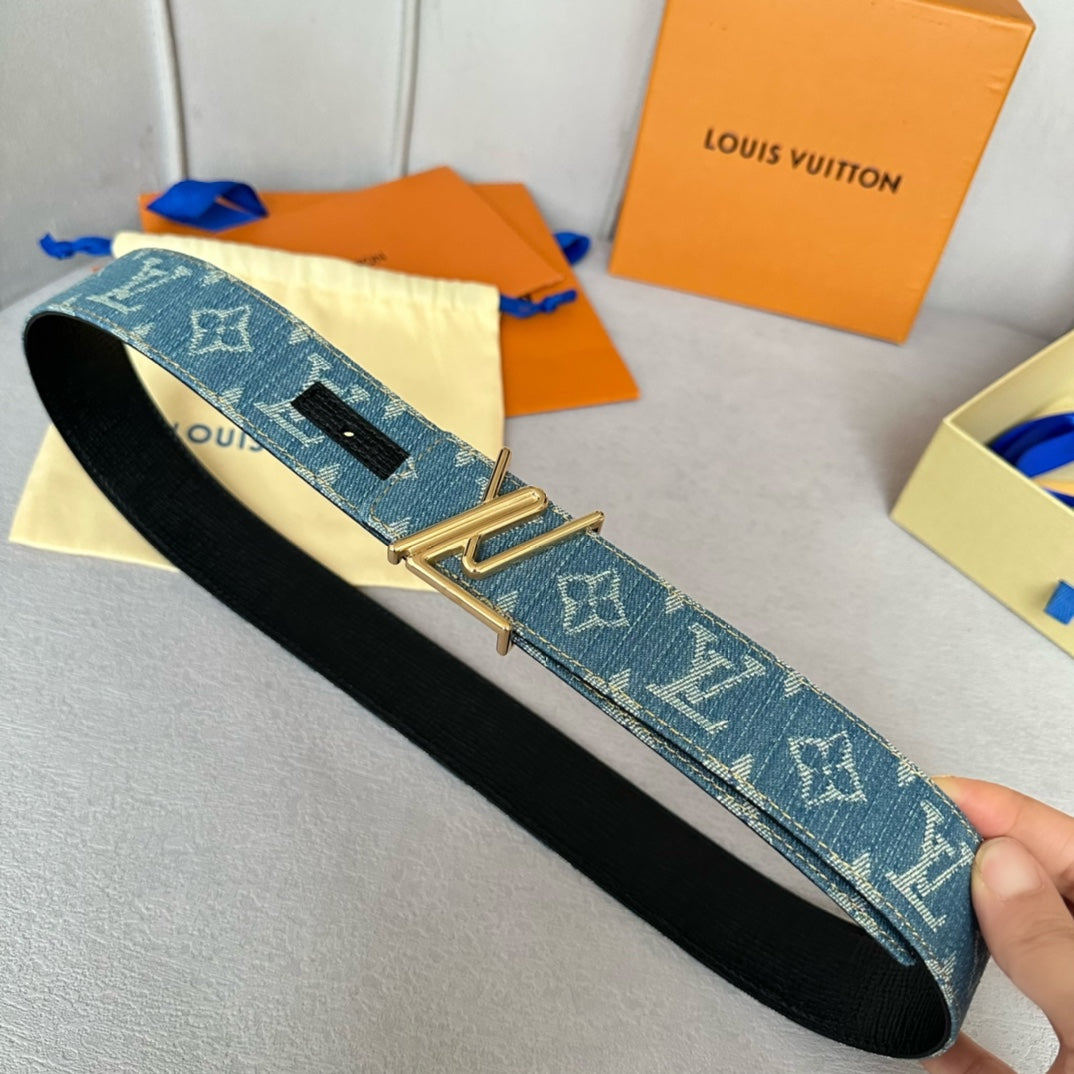 Louis Vuitton denim belt