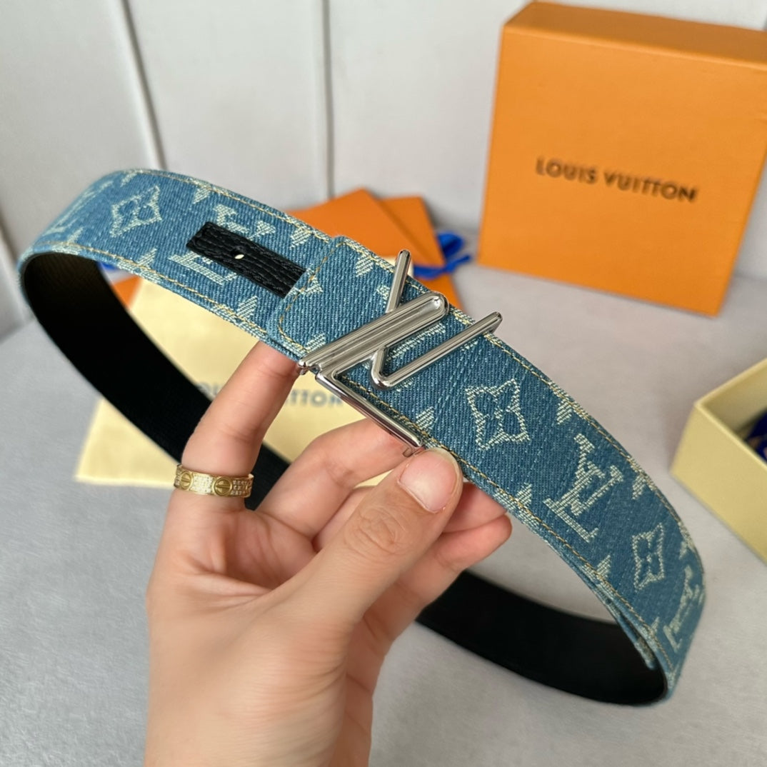 Louis Vuitton denim belt