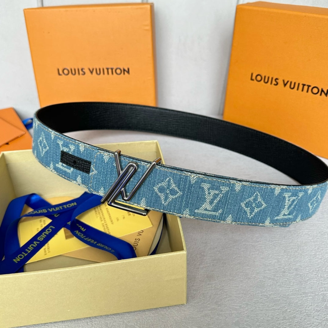 Louis Vuitton denim belt