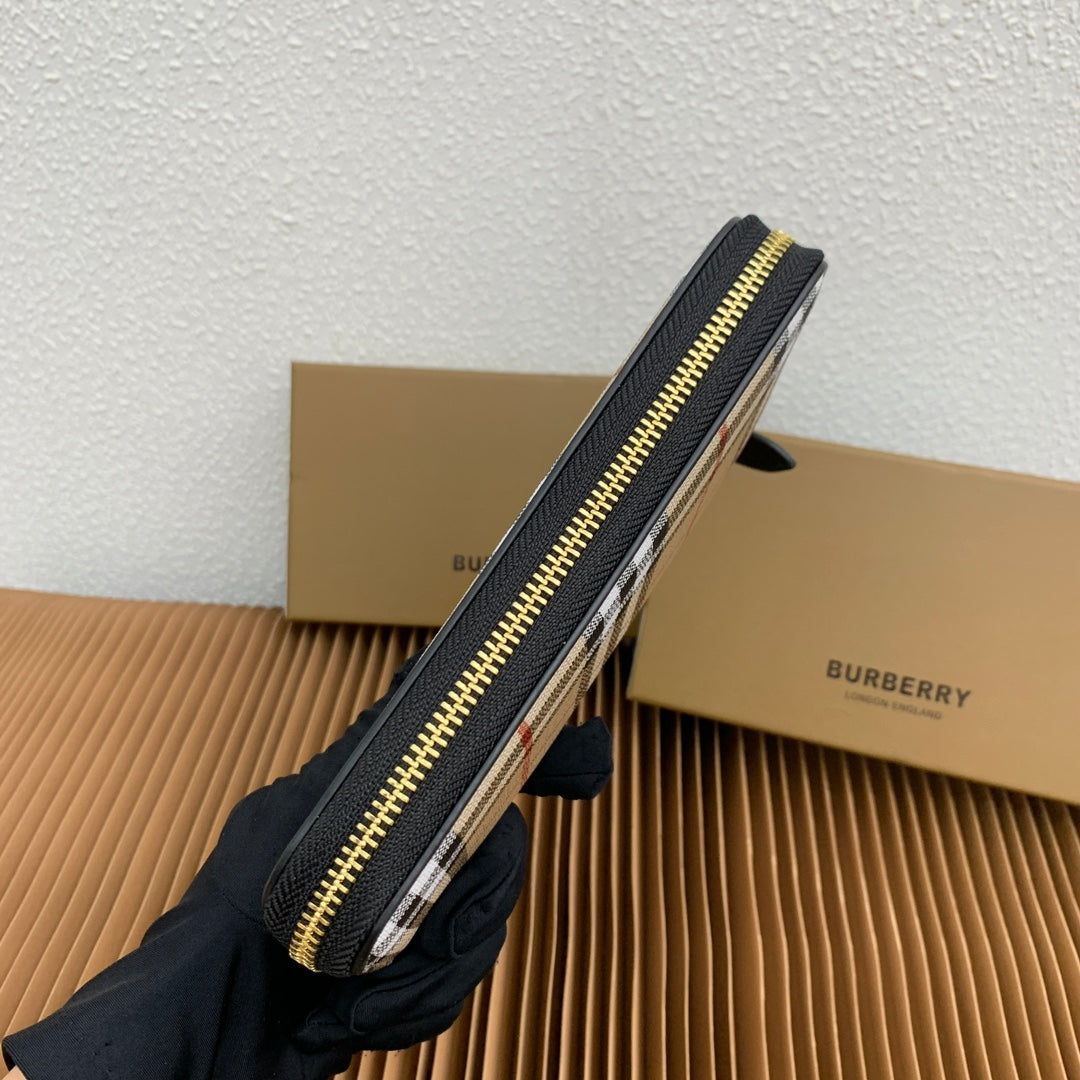 Burberry Wallet