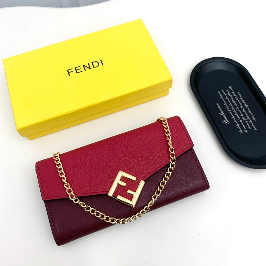 Fendi Wallet on Chain bag