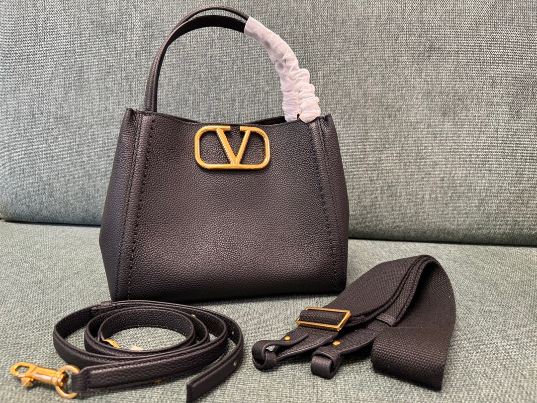 Valentino Garavani handbag medium