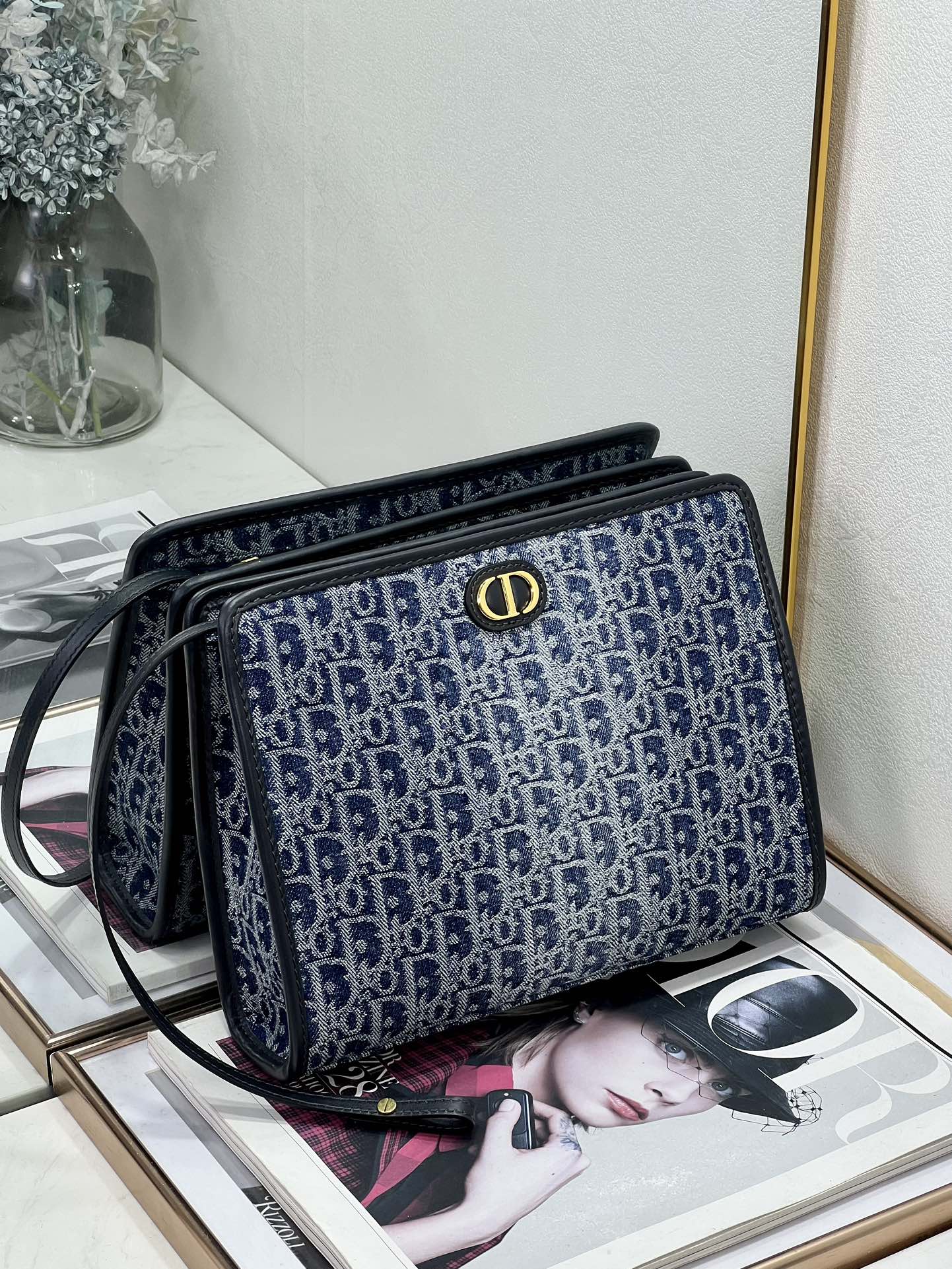 Dior Montaigne Pouch