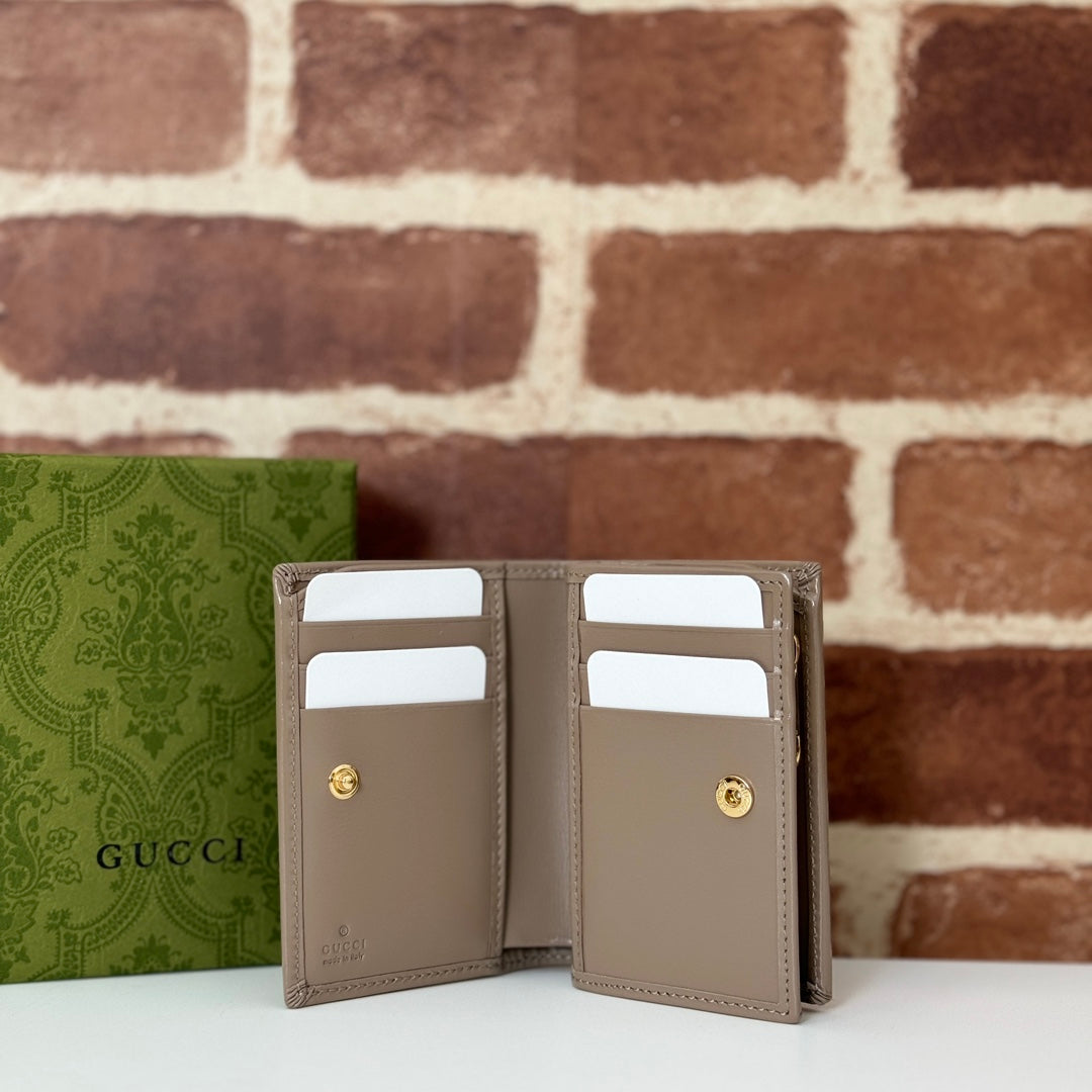 Gucci Bi Fold Wallet Shadow