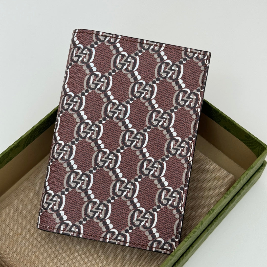Gucci Passport Case Shadow