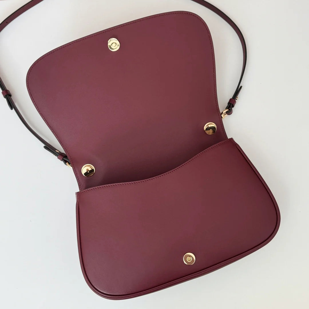 Gucci Blondie Medium Top handle leather bag