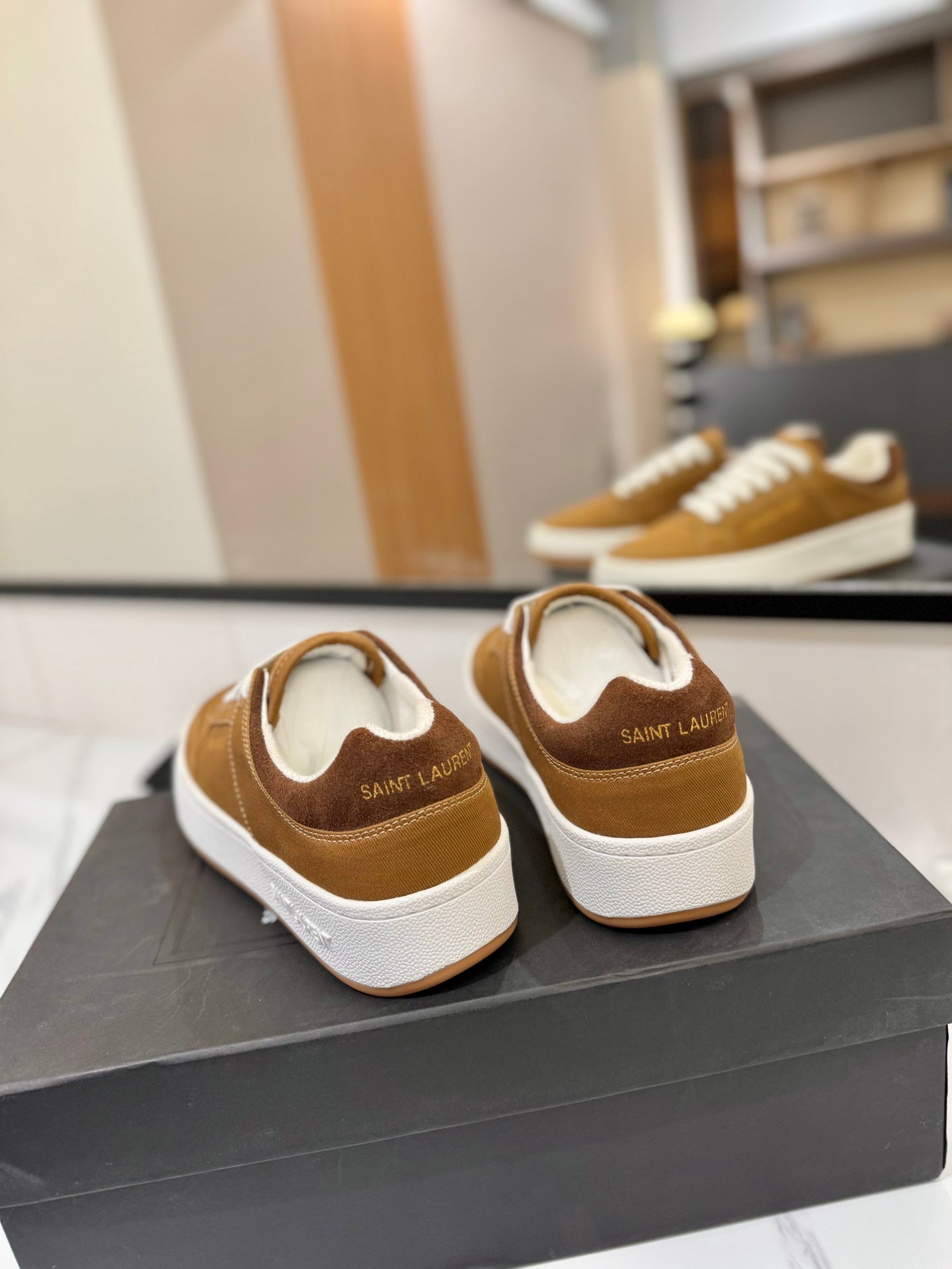 Saint Laurent Sneakers