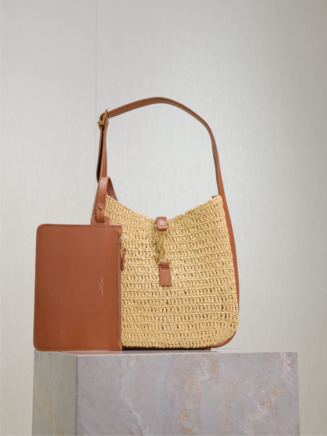 YSL Le 5 A 7 Straw bag