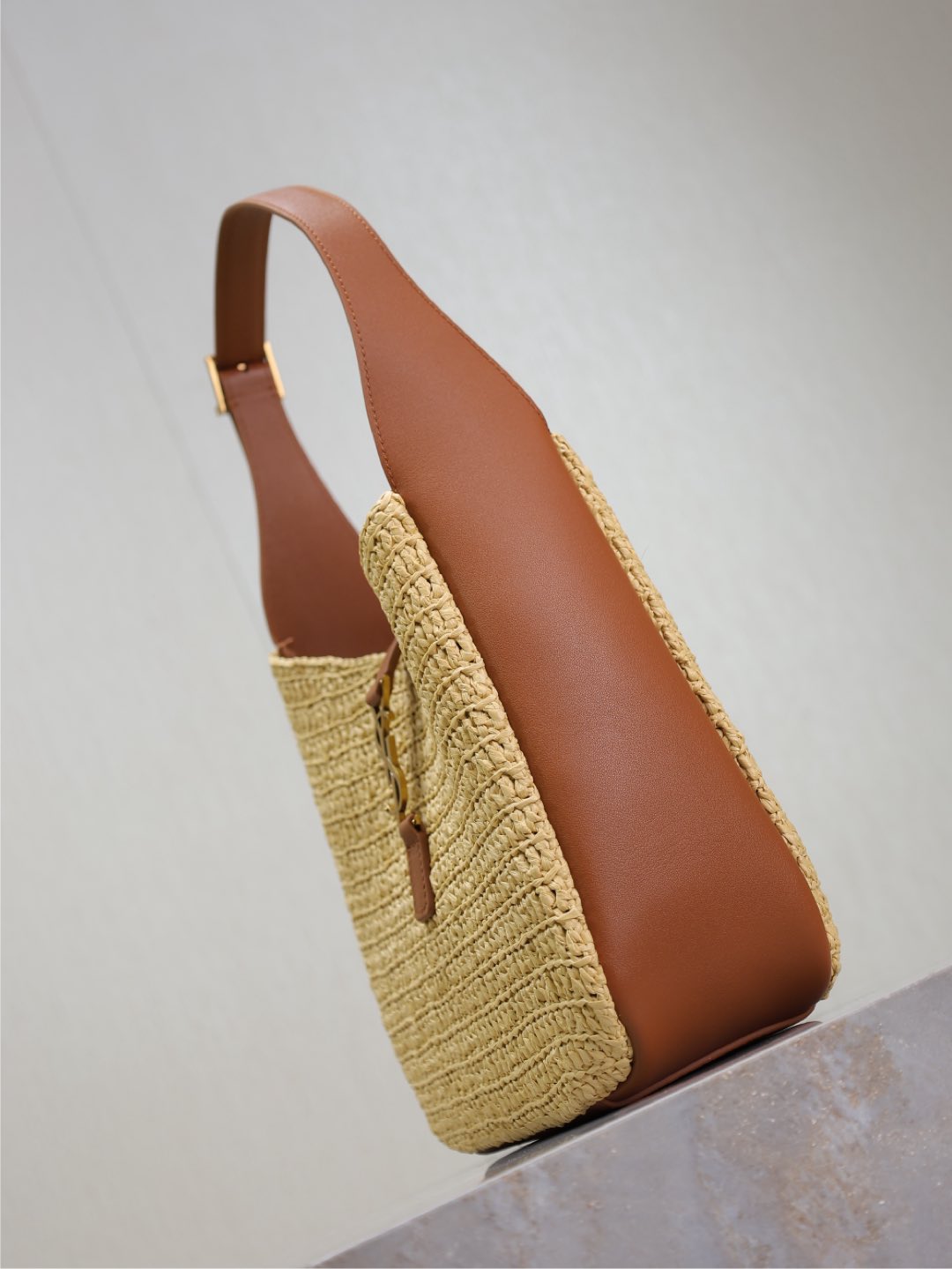 YSL Le 5 A 7 Straw bag