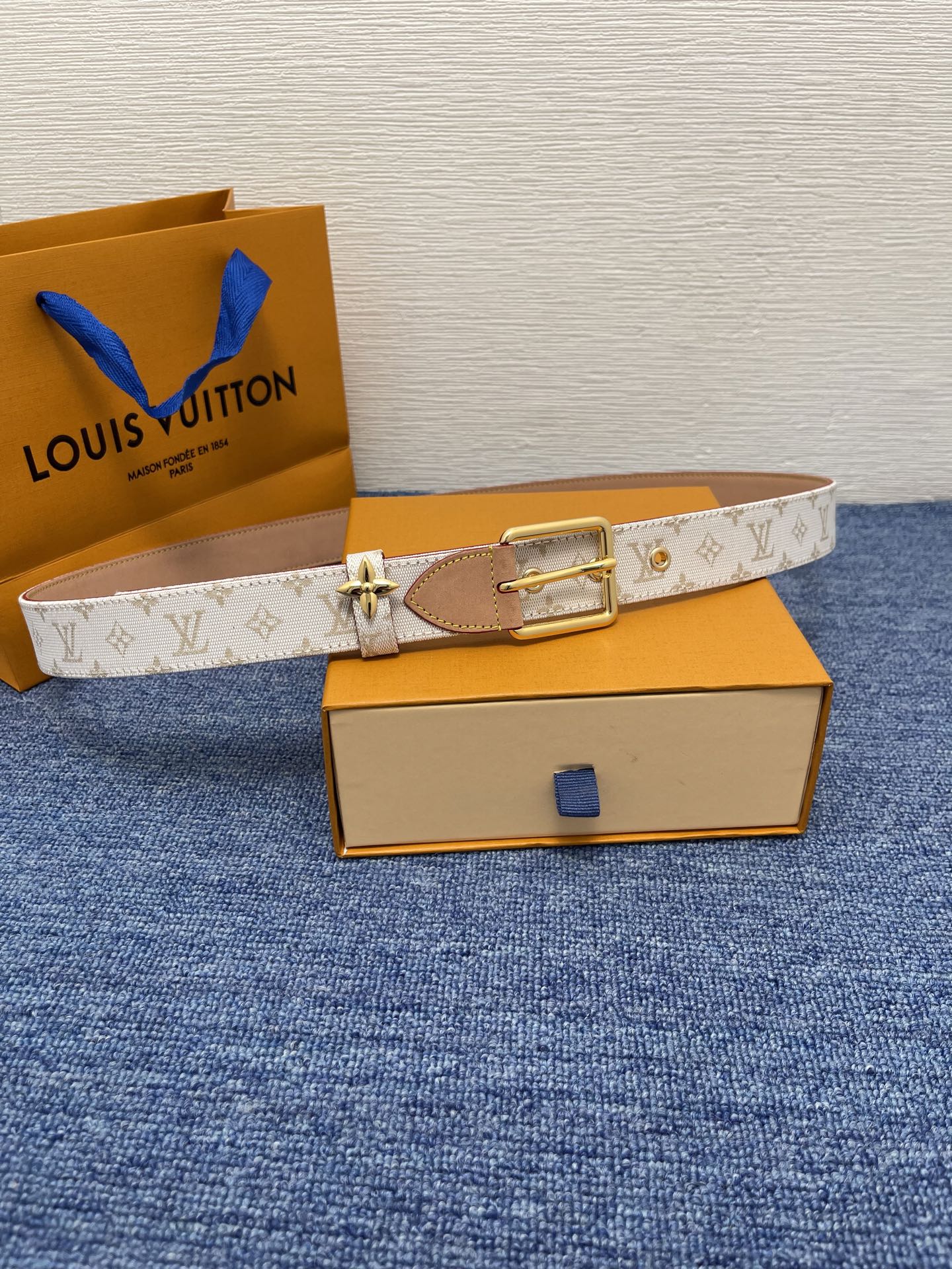Louis Vuitton LV Flowergram Ardillon 30mm Belt