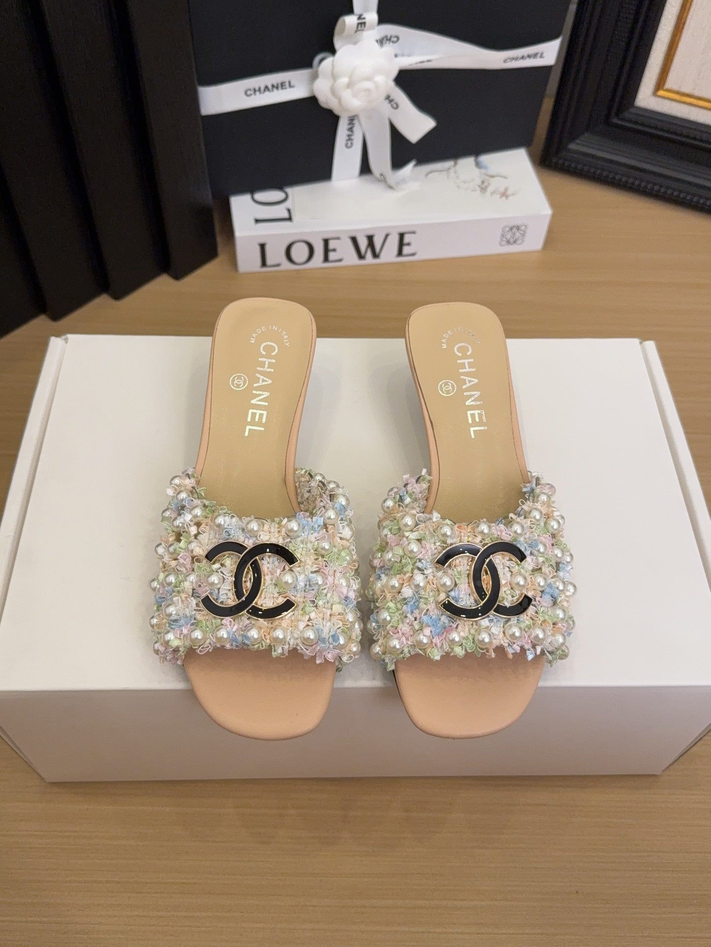 Chanel Slides