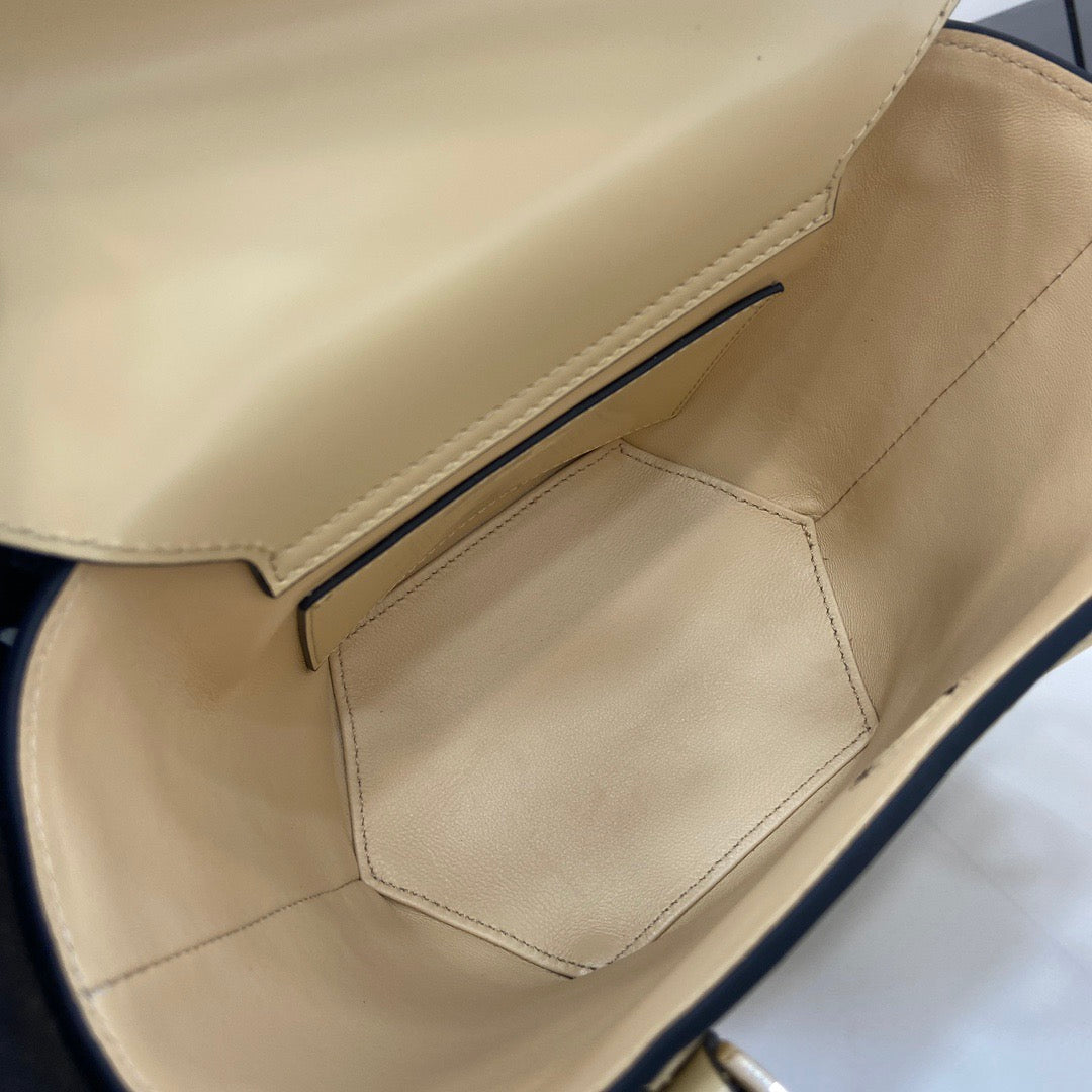 Gucci Mini Bamboo Top handle bag