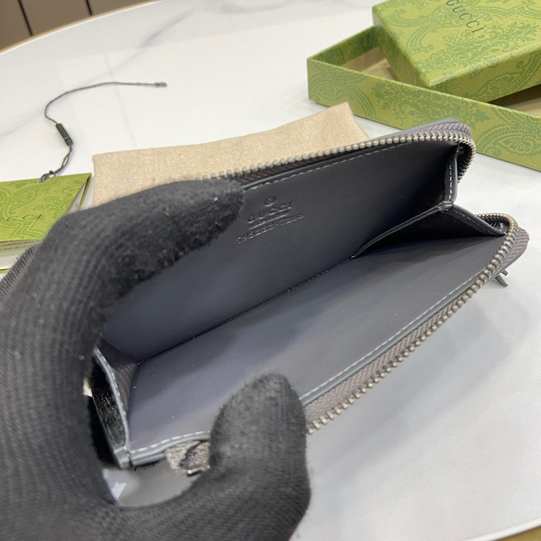 Gucci GG zip card case