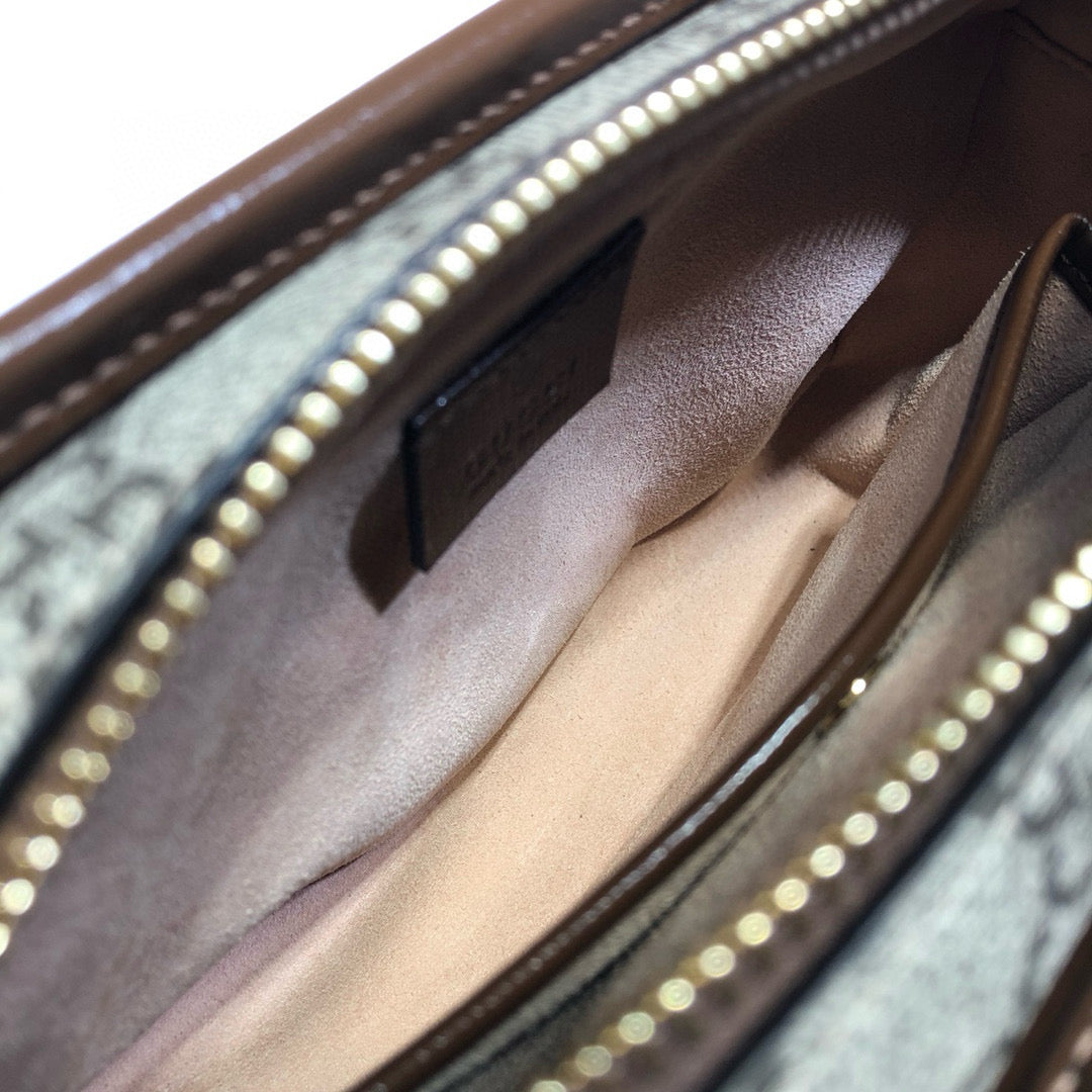 Gucci Retro Interlocking G Travel Pouch Beig