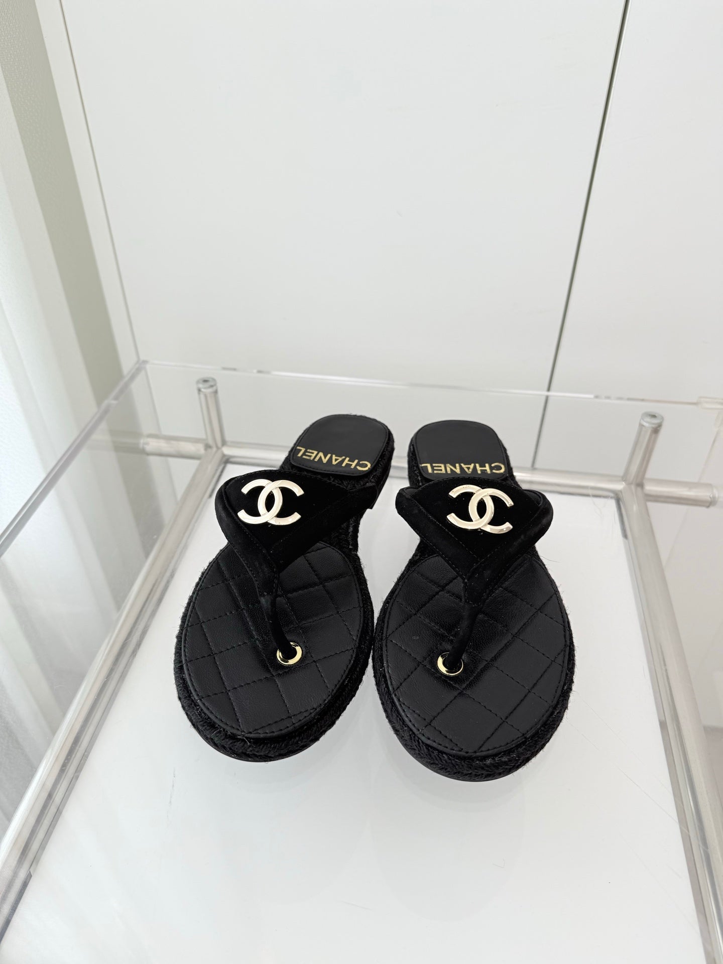 Chanel Slides