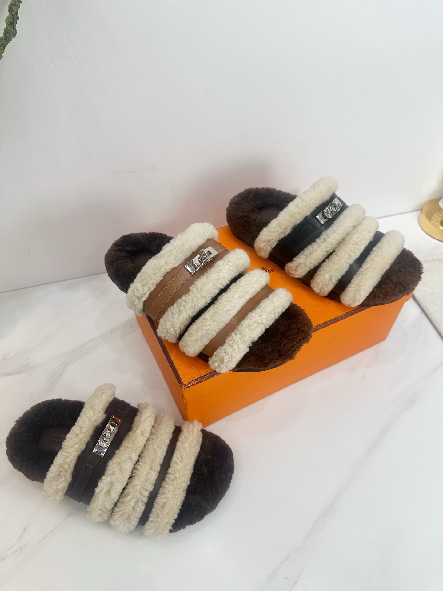 Hermes Slippers