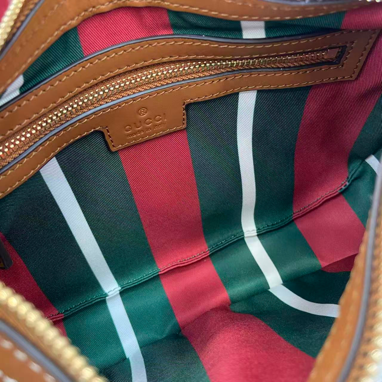 Gucci Emblem small shoulder bag