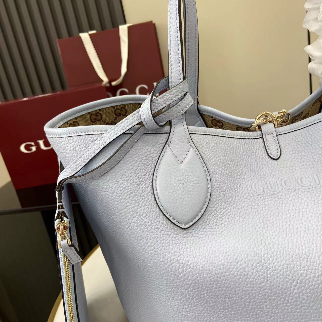 Gucci Totissima Reversible Medium bag