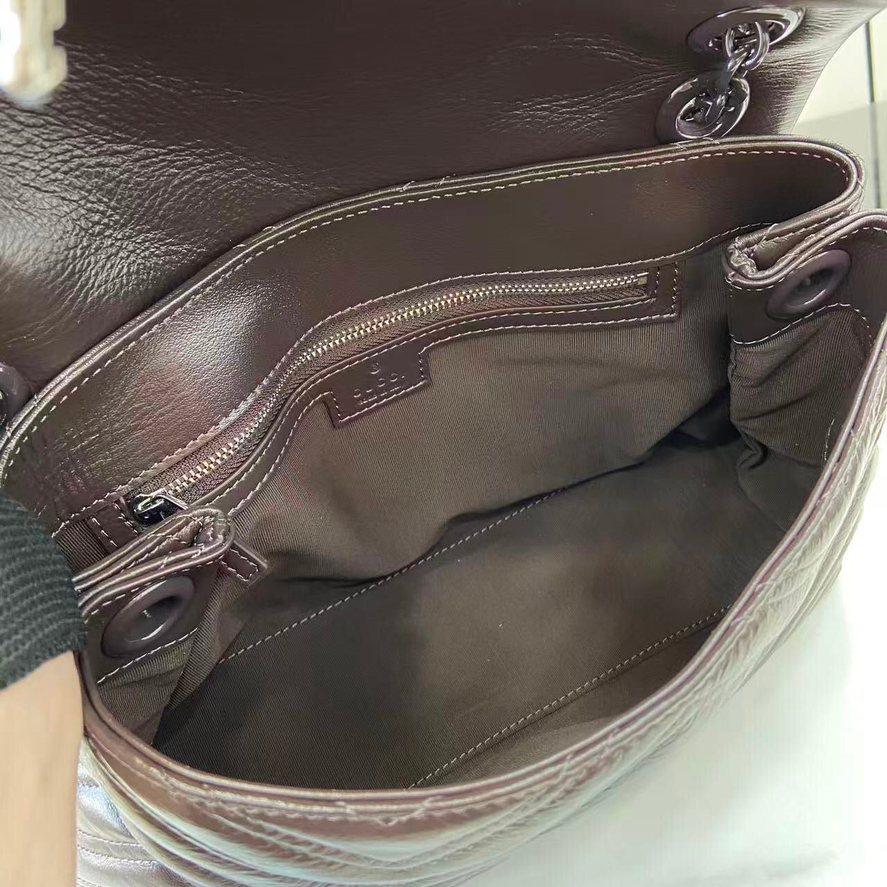 Gucci GG Marmont medium shoulder bag