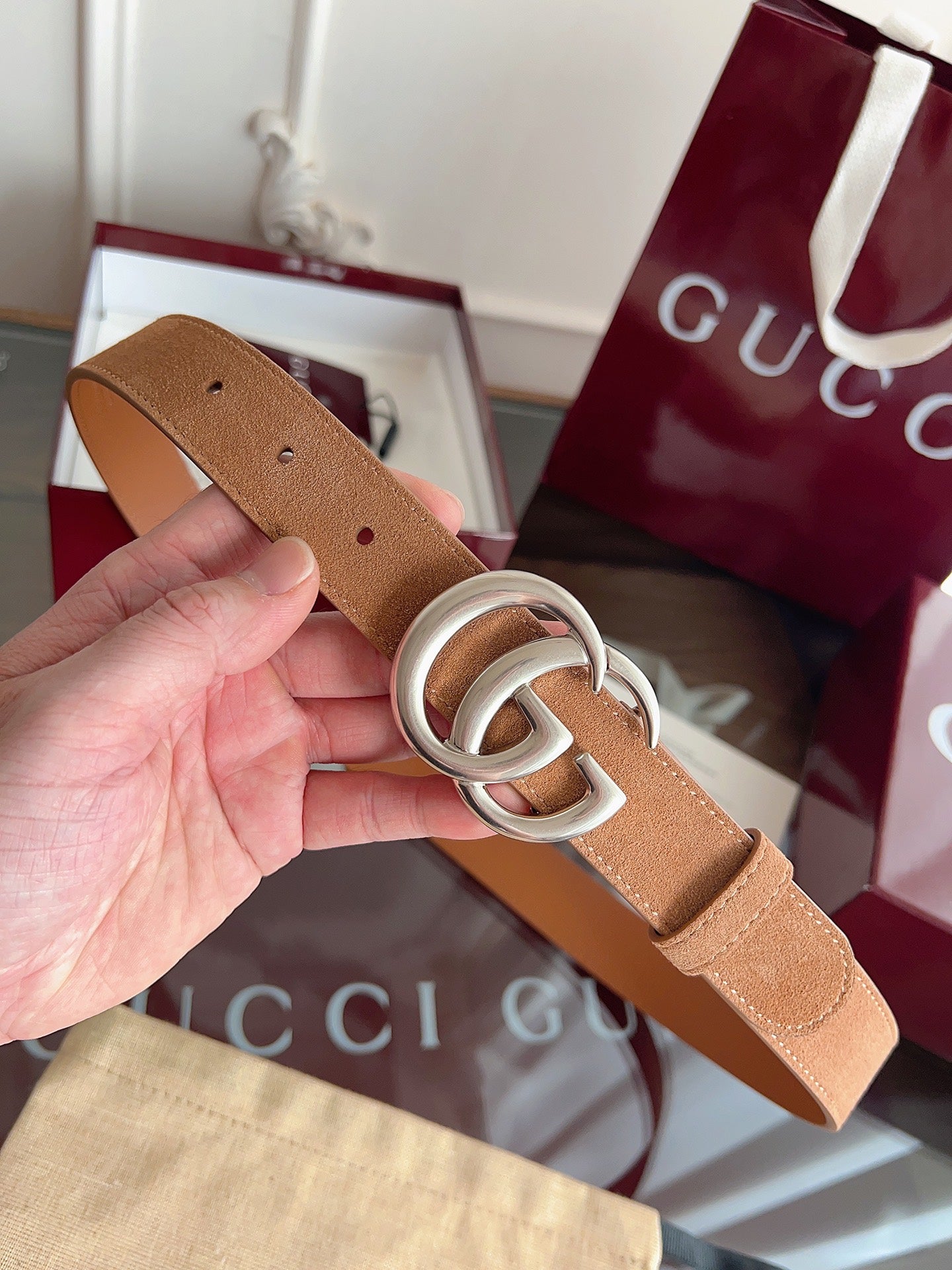 Gucci Suede belt