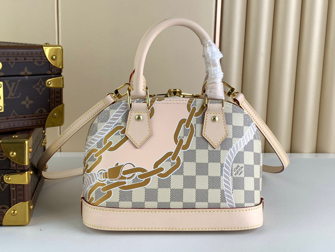 Louis Vuitton Alma BB
