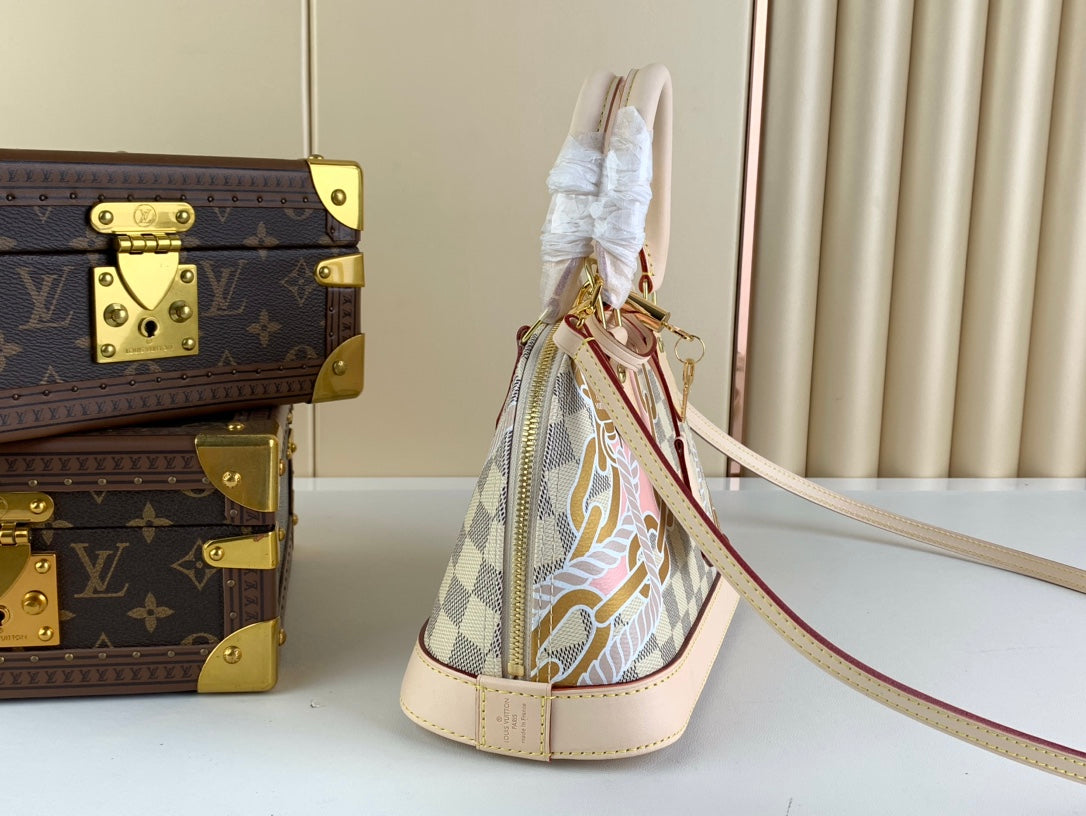 Louis Vuitton Alma BB