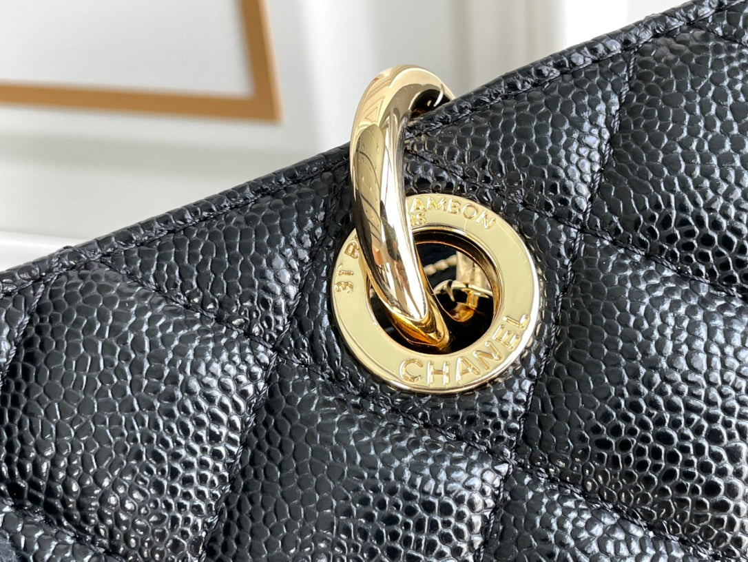Chanel Tote Bag