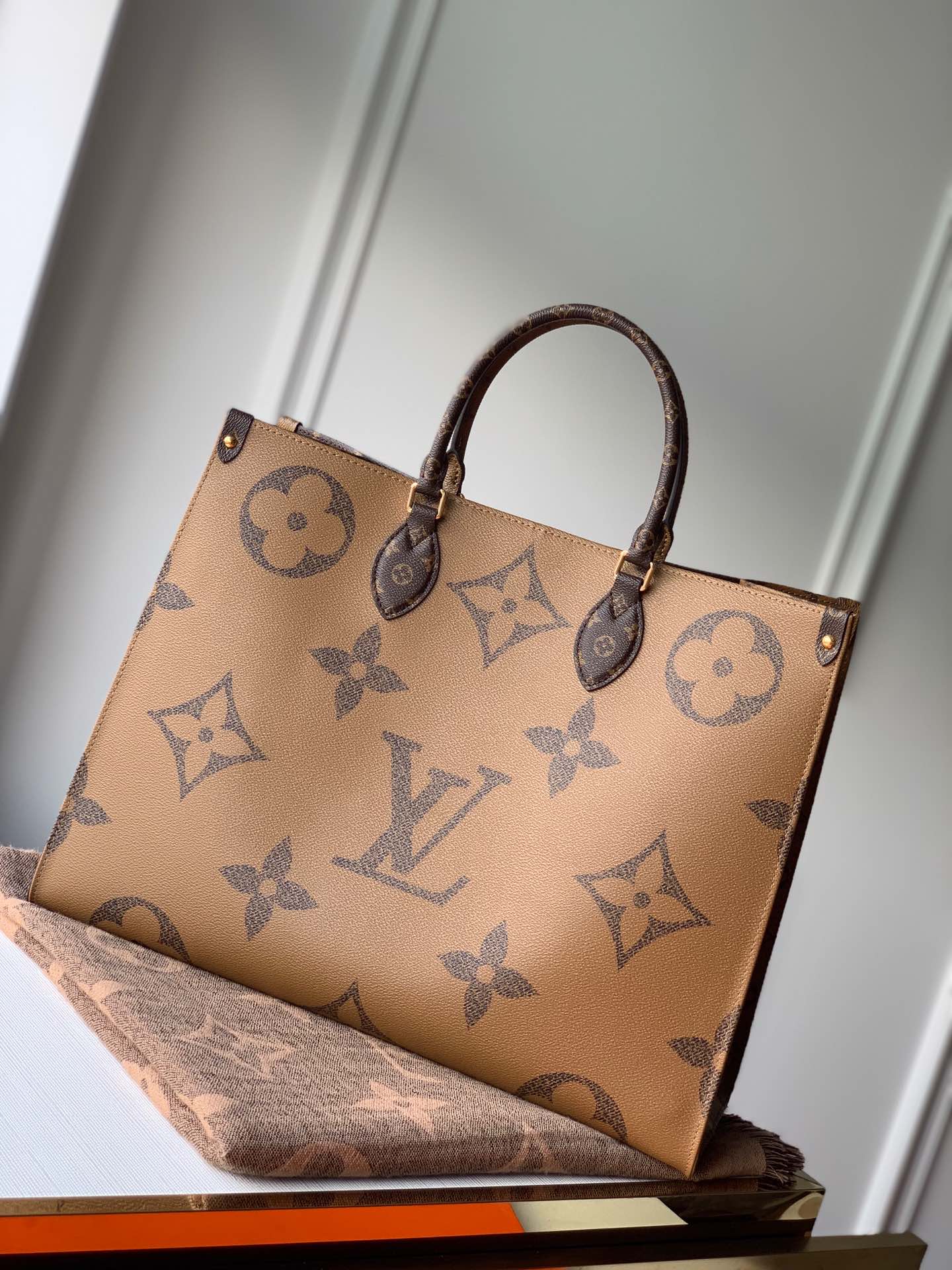 Louis Vuitton Onthego Monogram PM, MM, GM