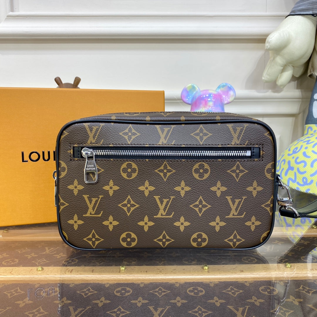 Louis Vuitton Kasai Clutch Bag