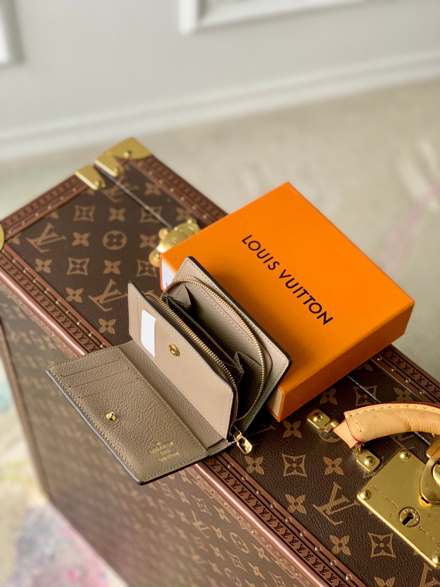 Louis Vuitton Cléa Wallet Empreinte
