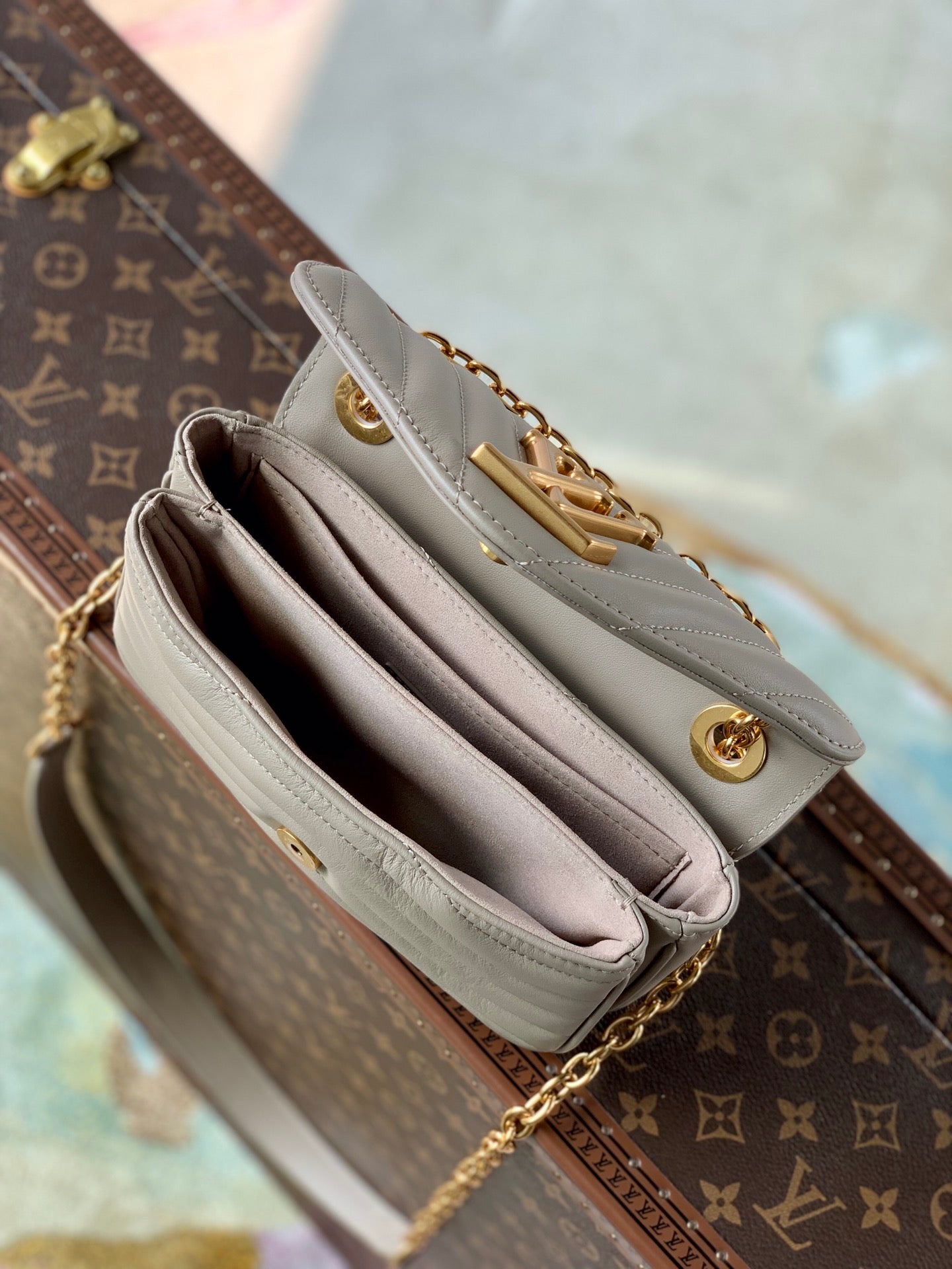 Louis Vuitton New Wave Chain Bag
