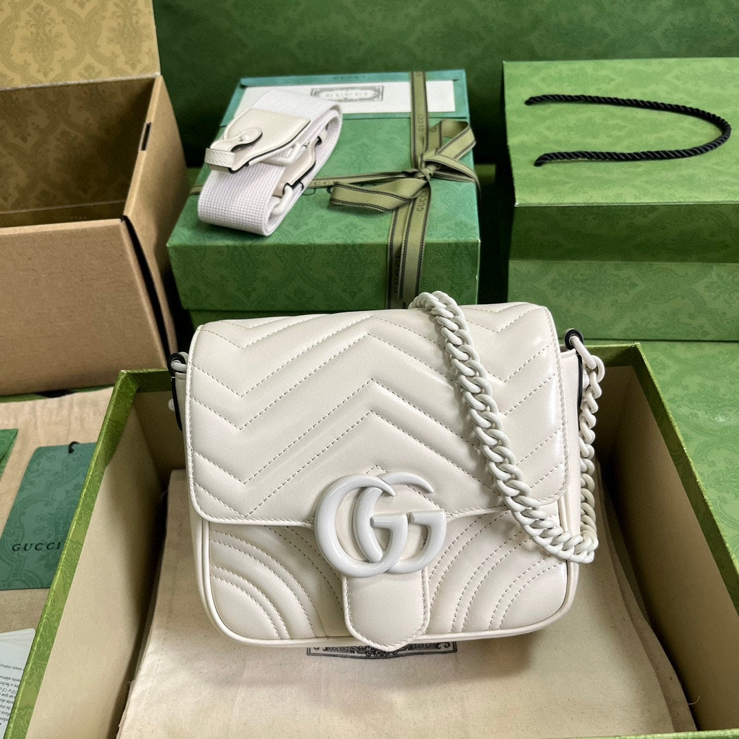 Gucci Marmont matelassé mini shoulder bag