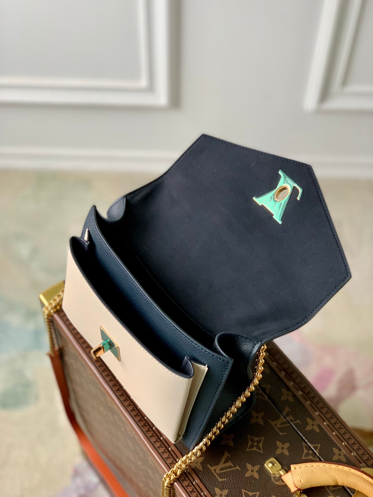 Louis Vuitton MyLockMe Chain Bag