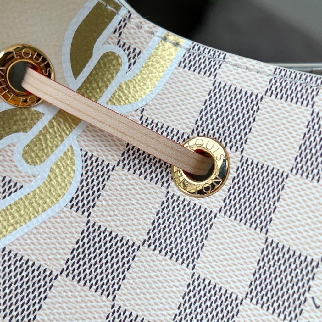 Louis Vuitton Néonoé MM