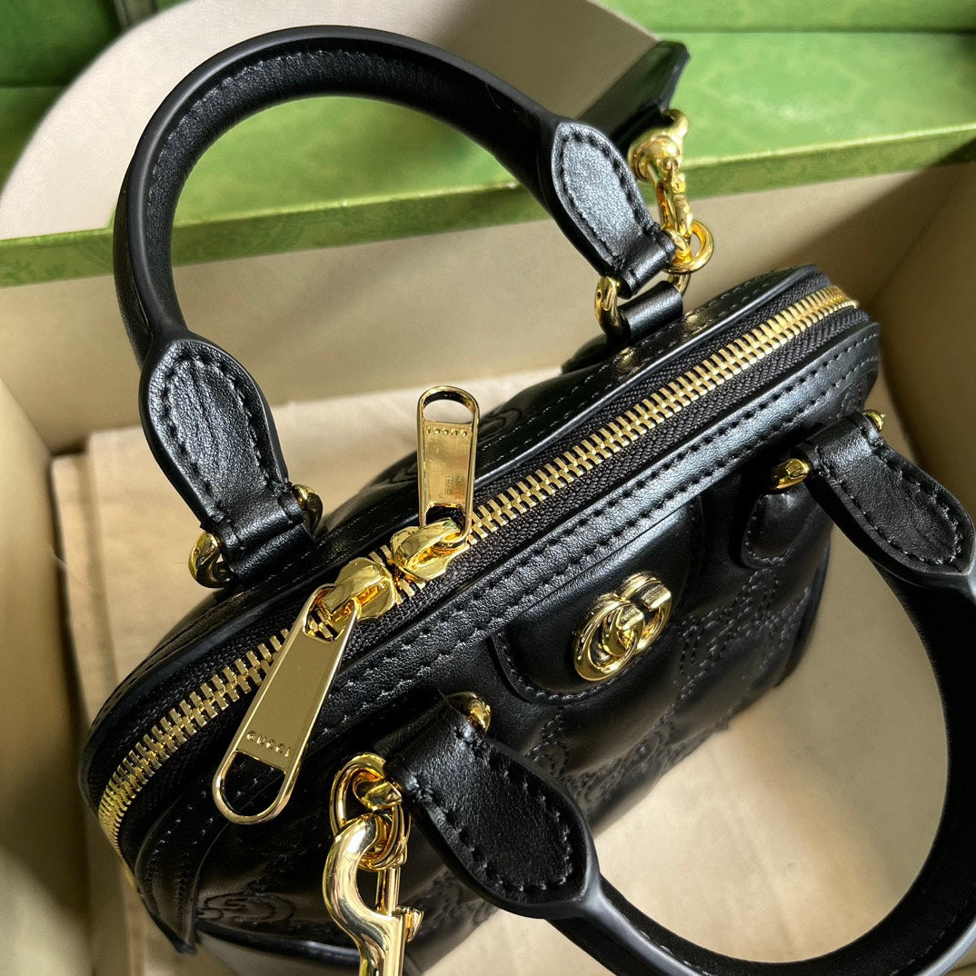 Gucci Matelassé handbag