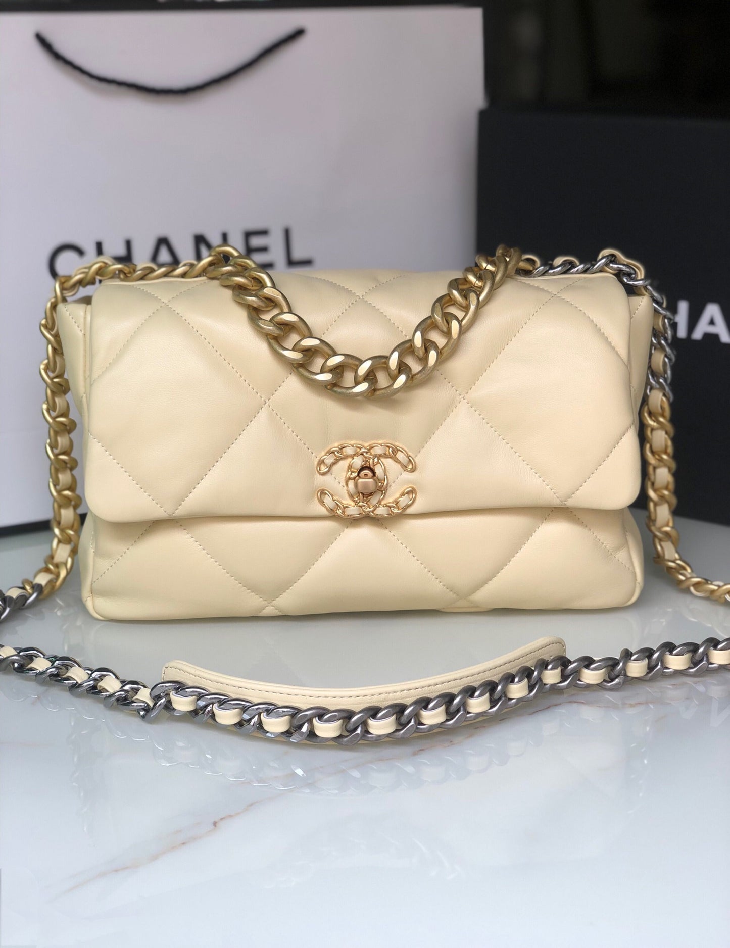 Chanel 19 Bag 30 cm