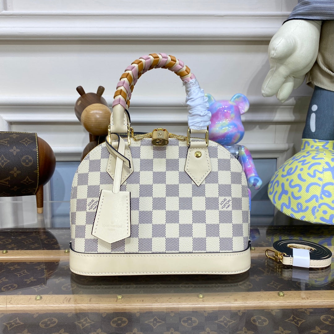Louis Vuitton Alma BB