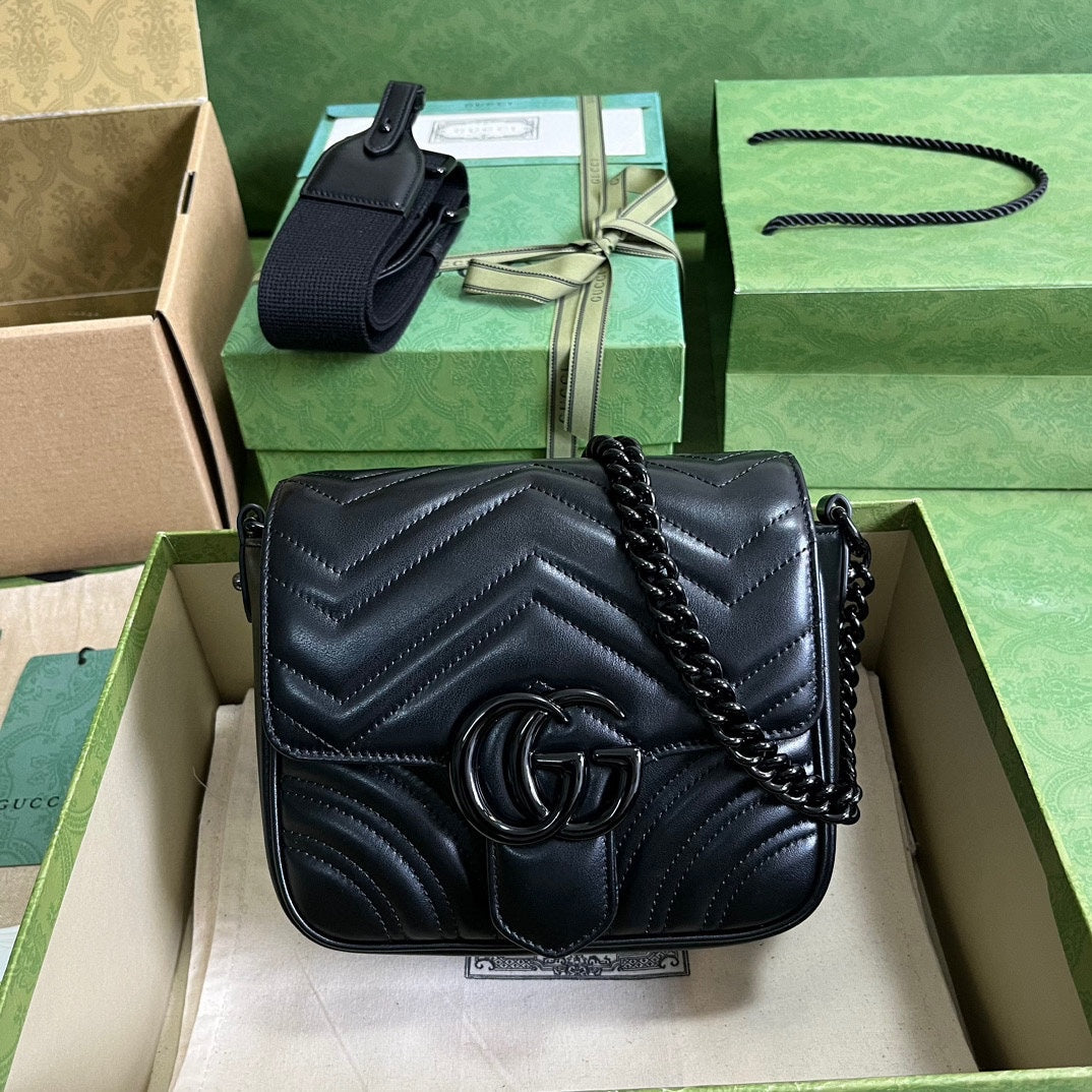 Gucci Marmont matelassé mini shoulder bag